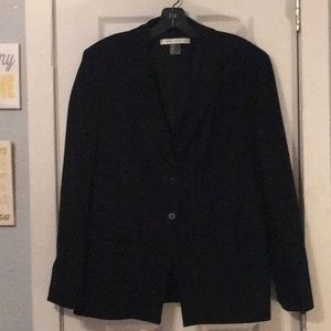 Peter Nygard blazer true black. Size 16